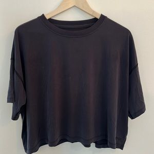 Lululemon t-shirt